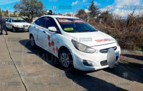 Localizan en Temoaya, vehículo robado en la carretera rumbo a Jiquipilco